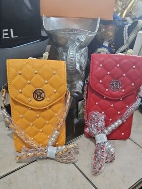 NWT! Badgley Mischka DIAMOND QUILTED & PEARL PHONE CROSSBODY BAG IN YUMMY YELLOW